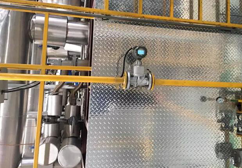 氧氣旋進旋渦流量計現(xiàn)場使用圖